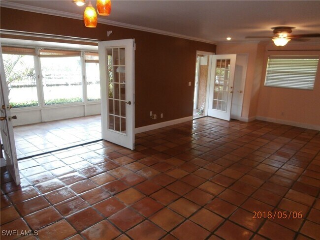 Building Photo - 1475 Curlew Ave