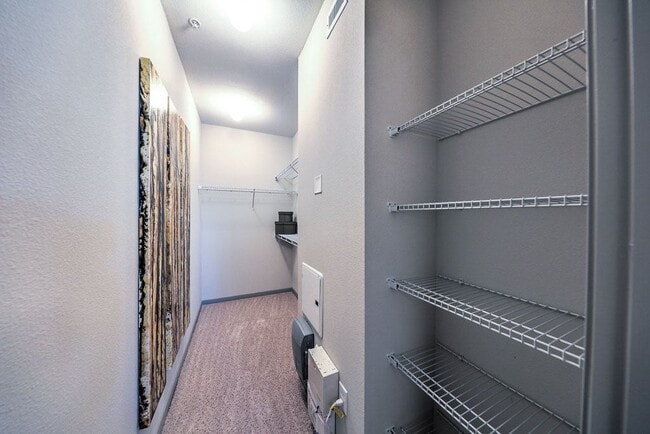 Building Photo - Waterstone at Cinco Ranch