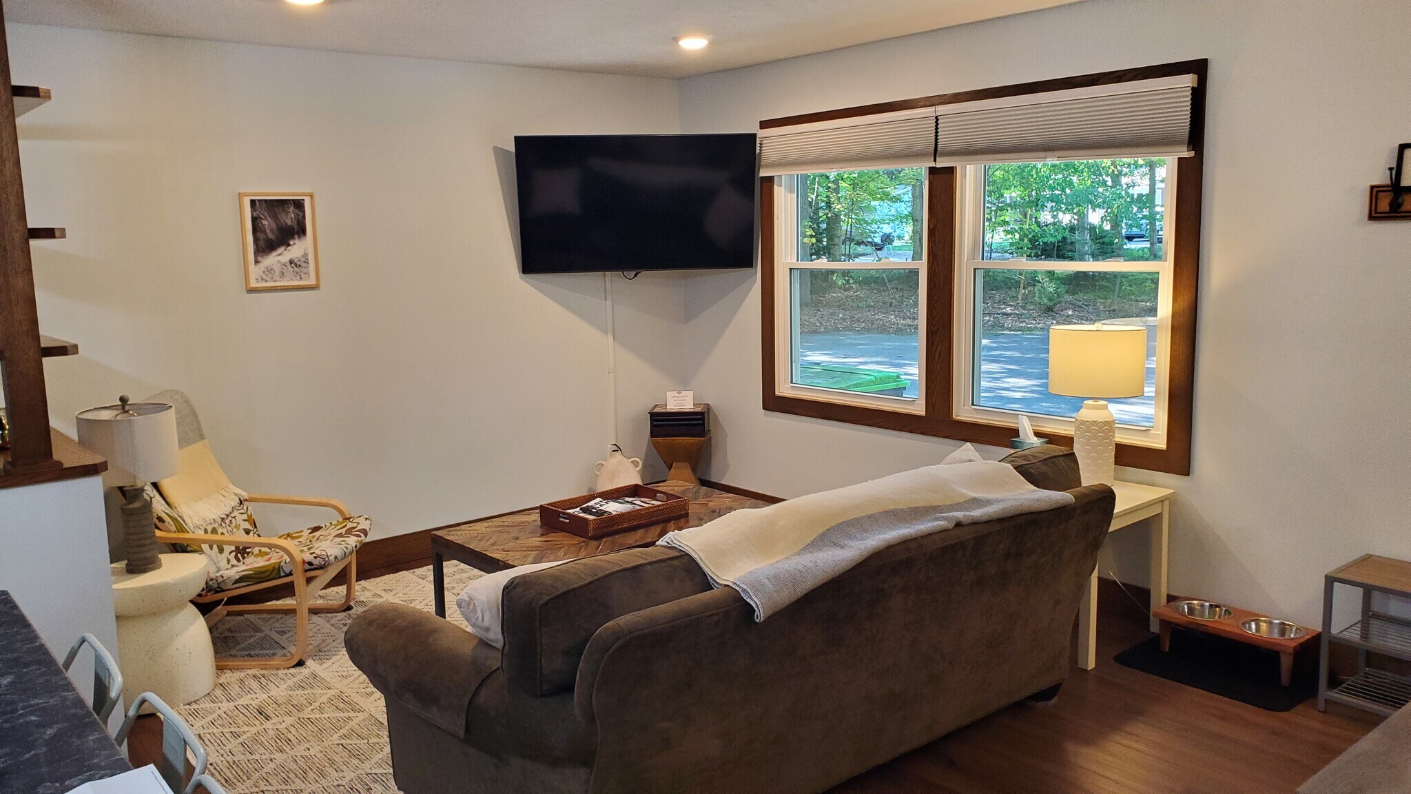 Building Photo - 7967 Sunset Dr