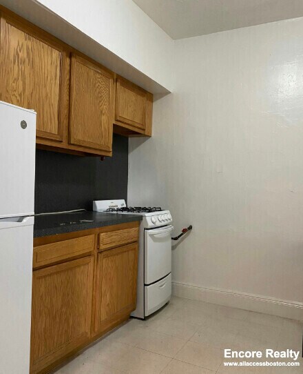 Building Photo - 1630 Commonwealth Ave