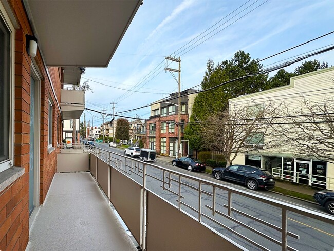 Building Photo - 1Bd/1Ba Seattle Apartment