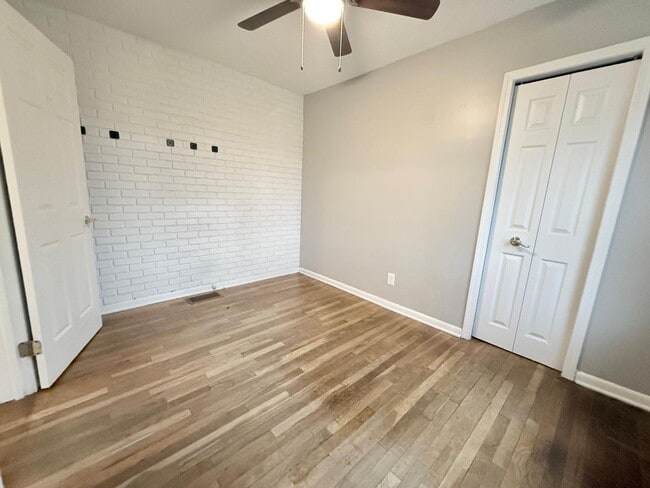 Building Photo - 3 bd 2 bath Ranch in Willoughby