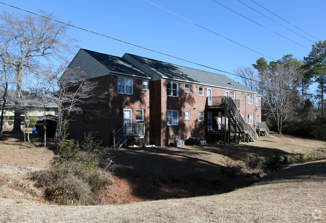 Building Photo - Carteret Court Apartments
