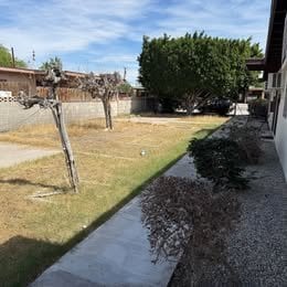 Building Photo - 2044 S 11th Ave