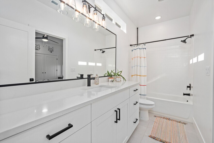 Building Photo - 4420 W 300 N