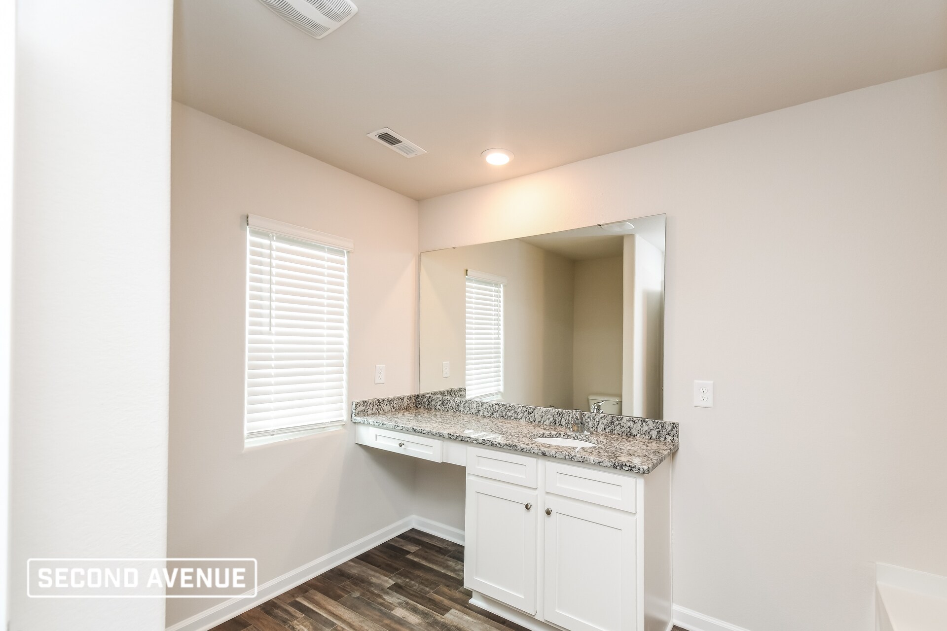 Building Photo - 632 Wild Tulip Ct