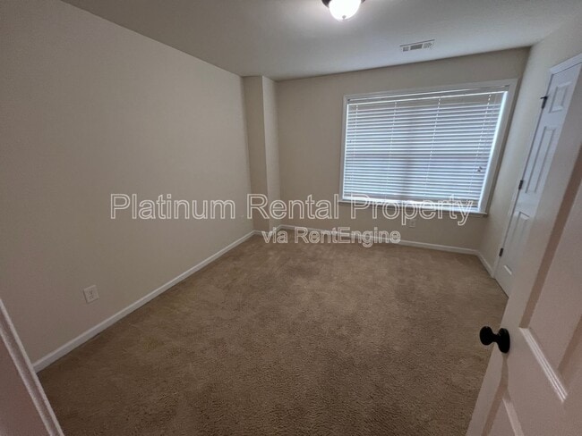 Building Photo - 1636 Watercress Ct SE