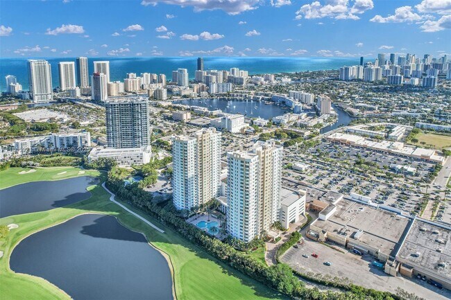 Primary Photo - 1745 E Hallandale Beach Blvd
