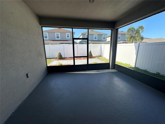 Building Photo - 2516 Annacella Ave