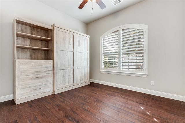 Building Photo - 917 Snyder Dr