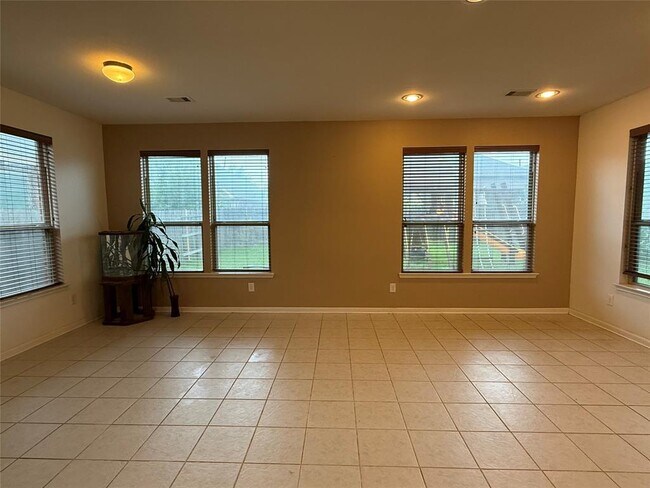 Building Photo - 24018 Buffalo Cove Ln