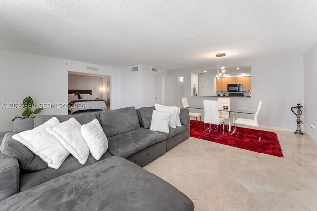 Building Photo - 6917 Collins Ave