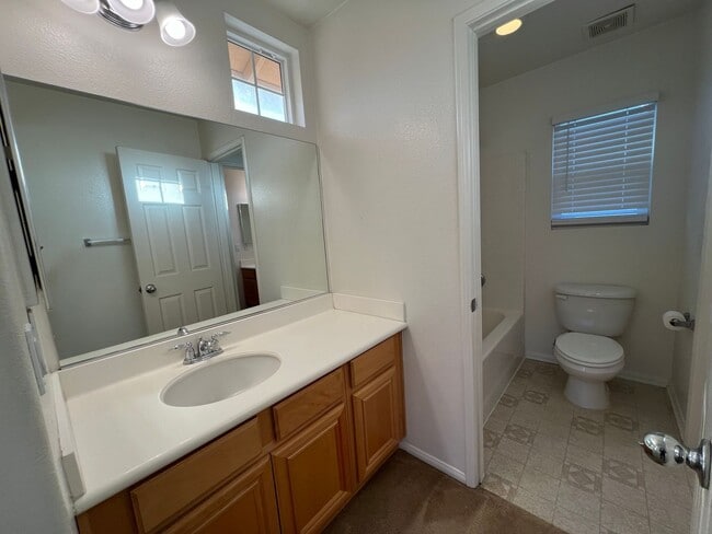 Building Photo - Breathtaking 2 Story Home Built in 2005 with 3279 sq. ft. in West Lancaster