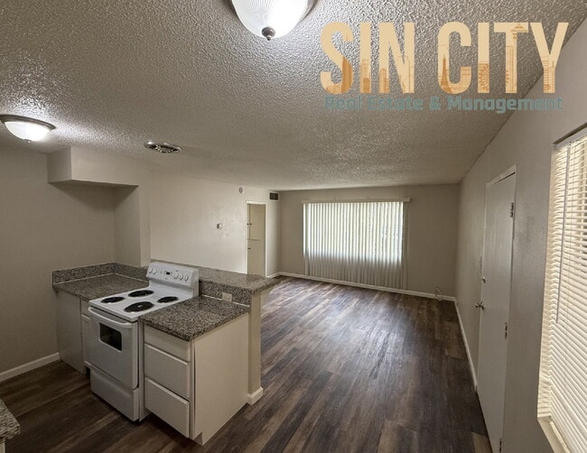 Building Photo - Discover Urban Comfort: Spacious 1-Bedroom Oasis at Lyn Capri