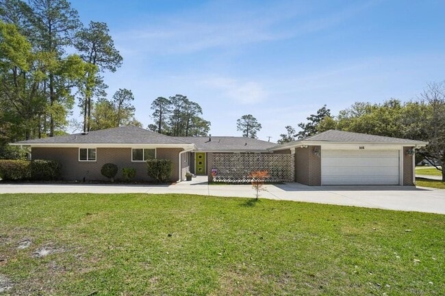 Building Photo - 102 N Dabney Dr