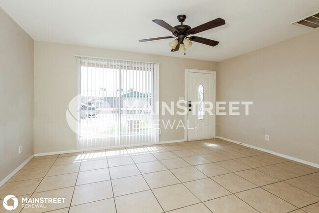 Building Photo - 3150 N 77th Ln, Phoenix, AZ 85033