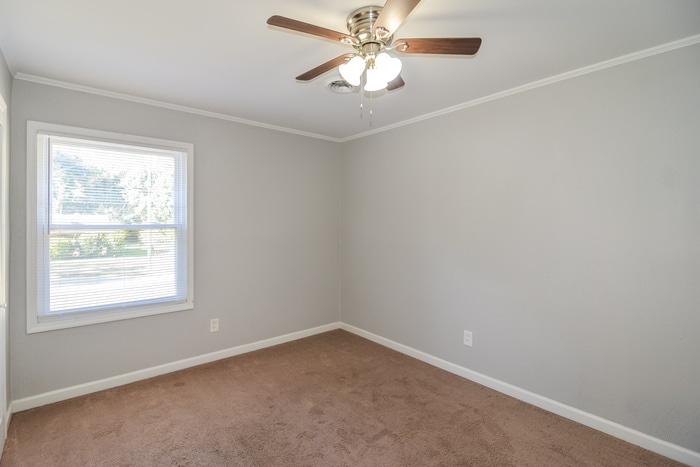 Building Photo - 1151 Lombard Dr