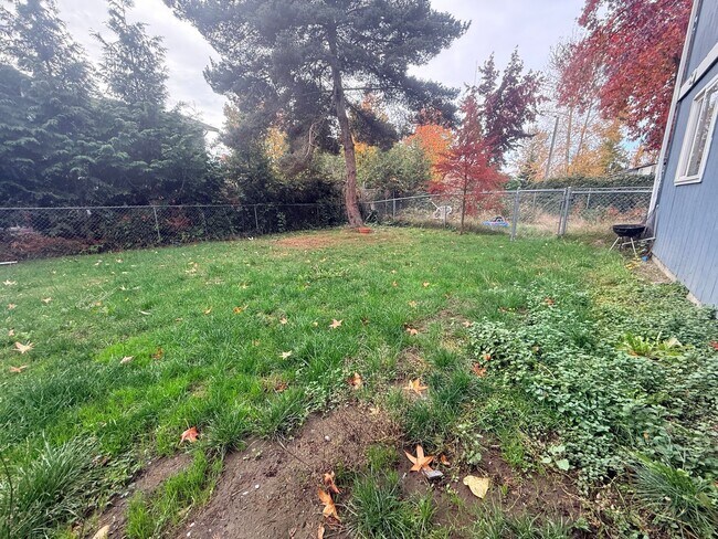 Building Photo - VASU**908