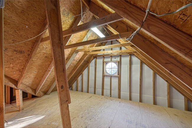 Building Photo - 3522 Brookwood Dr