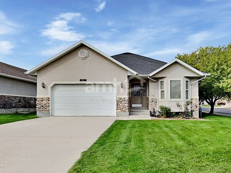 Primary Photo - 8682 Dove Meadows Ln