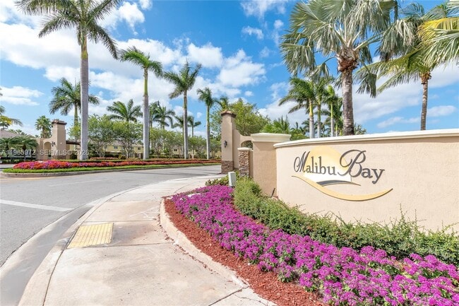 Building Photo - 1207 NE 32nd Terrace