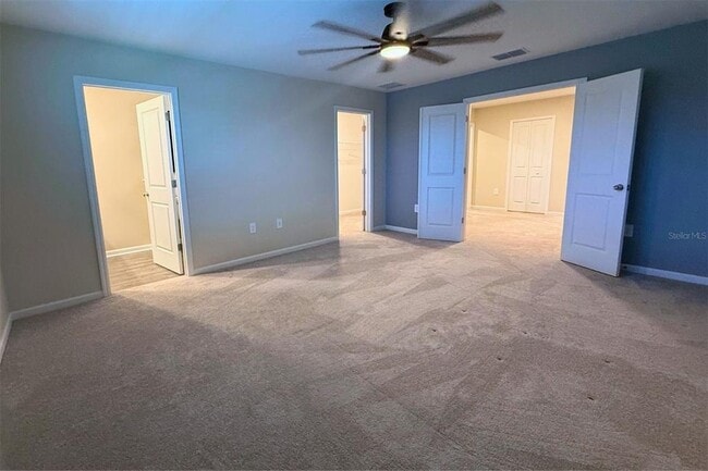 Building Photo - 4939 SW 81st Lp