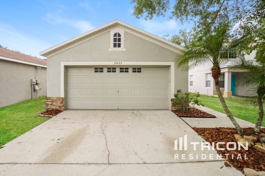 Primary Photo - 10435 Blackmore Dr
