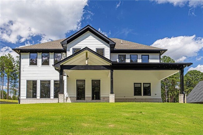 Building Photo - 83 Deer Cyn Dr