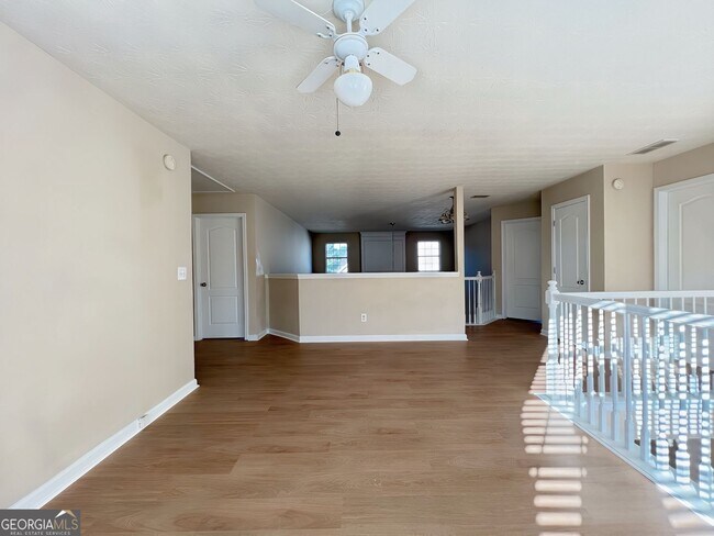 Building Photo - 2751 Spence Ct NE