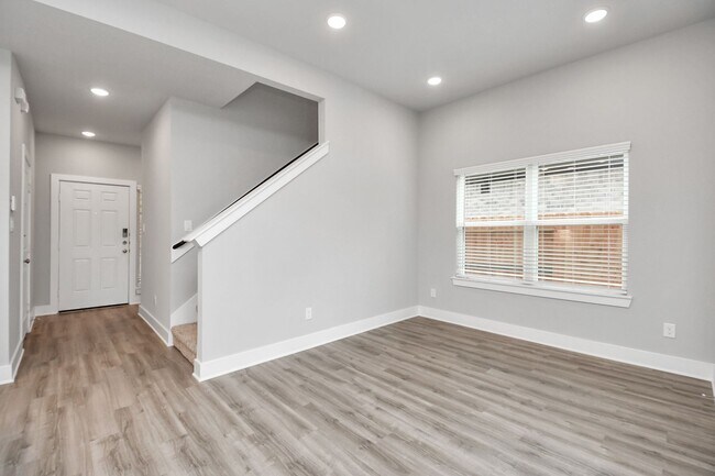Building Photo - 21023 Treasure Gate Ln