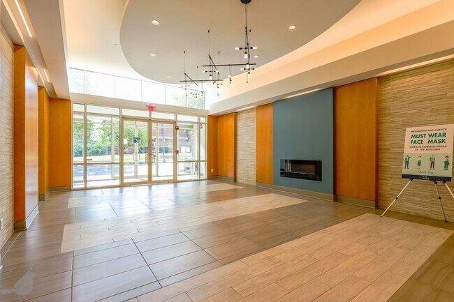 Building Photo - 355 I St SW
