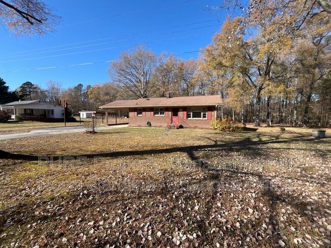 Building Photo - 678 Hillsborough Rd