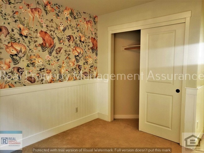 Building Photo - 28857 SW Geneva Loop