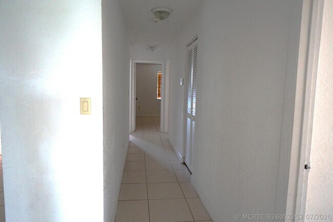 Building Photo - 18011 SW 139th Ct