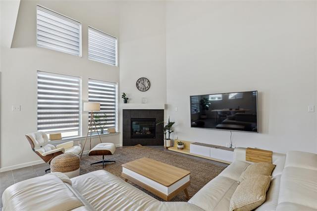 Building Photo - 3517 Iron Horse Dr