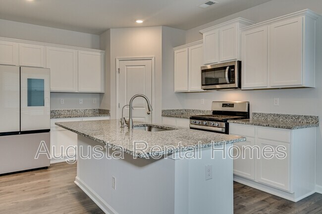 Building Photo - 1414 Deer Hollow Run