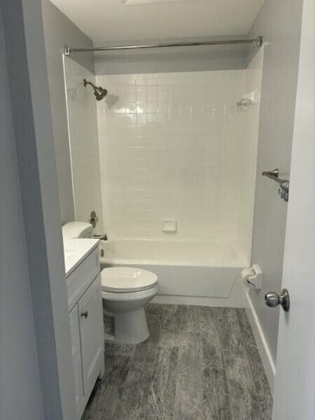 Building Photo - 600 Executive Center Dr