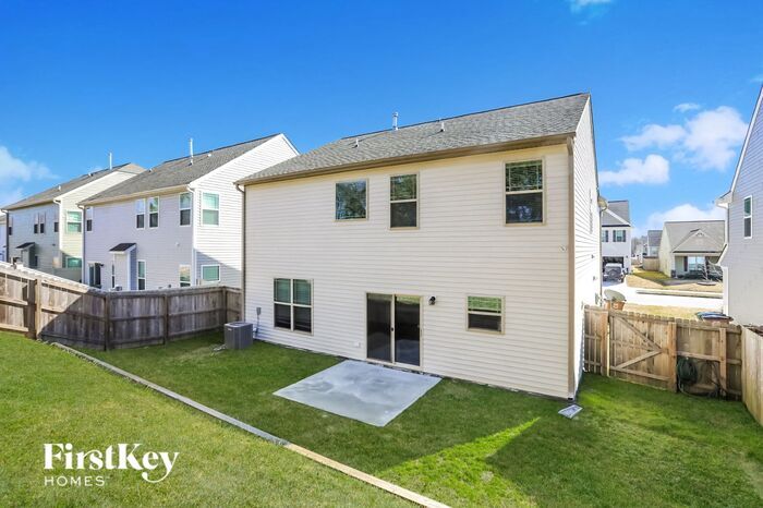 Building Photo - 2205 Wise Owl Dr