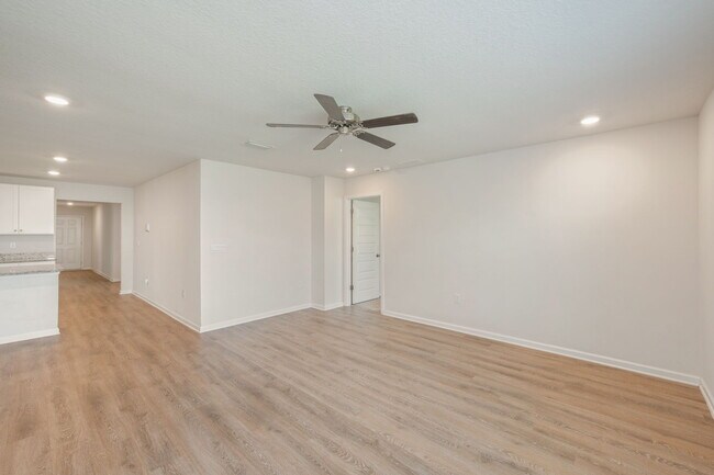 Building Photo - 4661 Honor Guard Wy