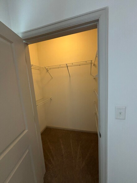 Building Photo - 1271 Sadler Drive