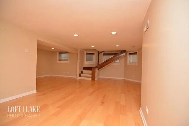 Building Photo - 2654 W Schubert Ave