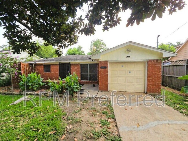 Building Photo - 6615 St Augustine St