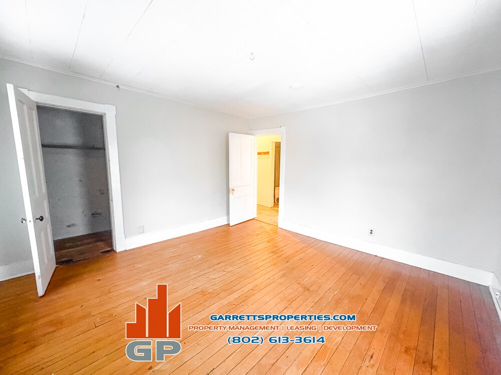 Building Photo - 2 Harrington Ave