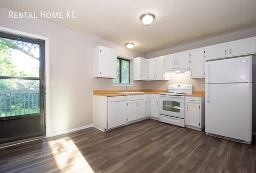 Building Photo - 8533 Goddard-