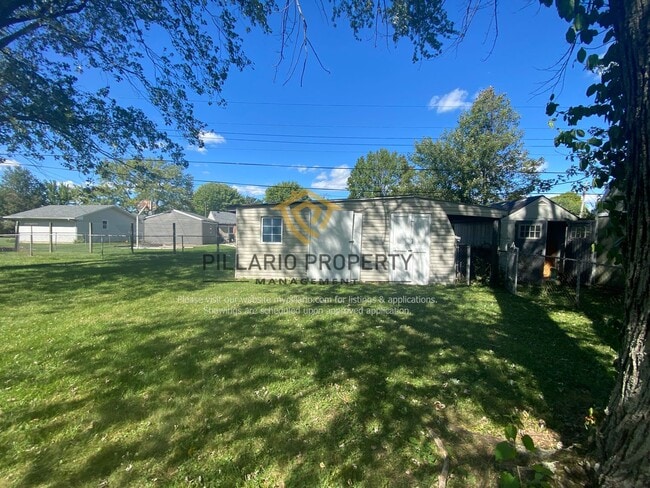 Building Photo - Newly Renovated, 3 Bedroom, 1 Bathroom Hom...