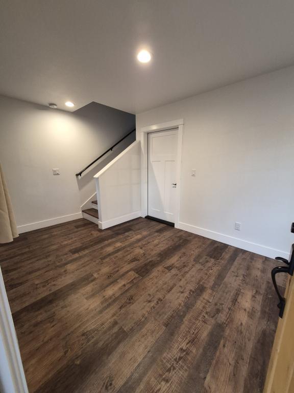 Building Photo - 224 SW J St