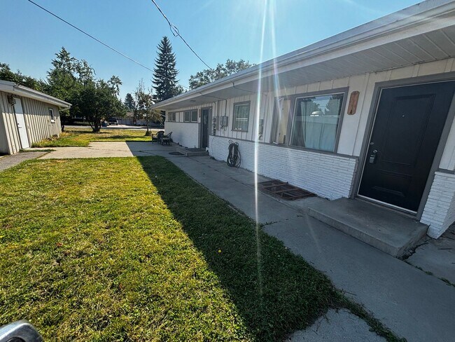 Building Photo - 4011 Buckley Pl