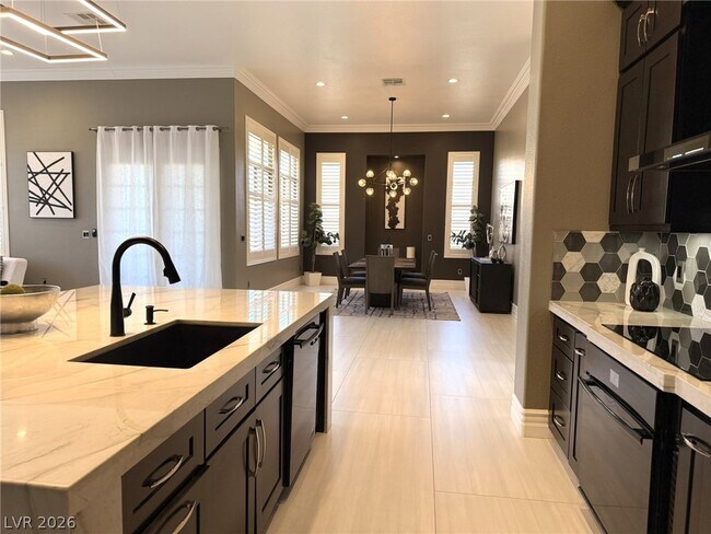 Building Photo - 394 Highland Hills Ct