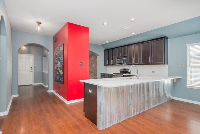 Building Photo - 292 Strawberry Blonde Dr