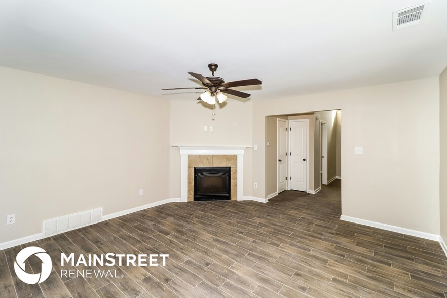Building Photo - 10186 Sterling Ridge Dr